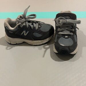 New Balance Kids' Black and Gray Sneakers